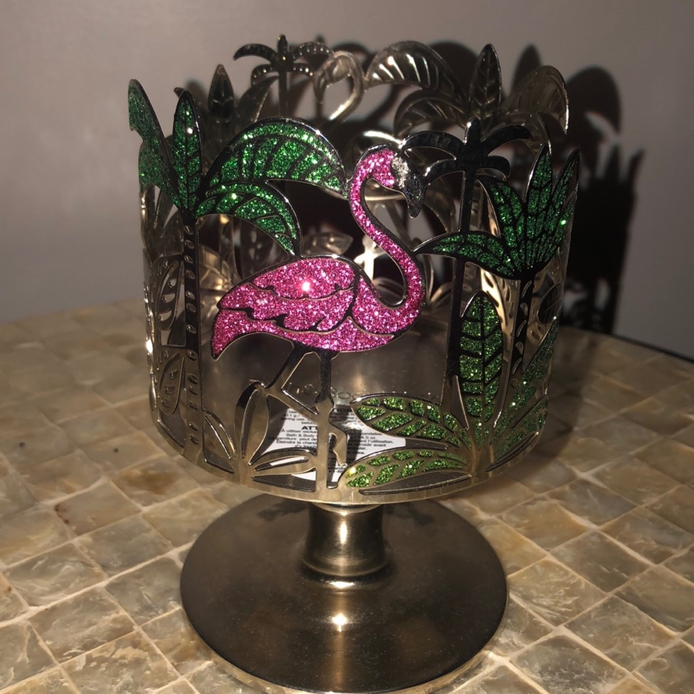 Bath and Body Works 3 Wick Flamingo Candle Holder